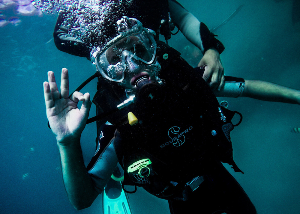 diving and freediving courses Fiji. SSI stress and rescue dive course.
